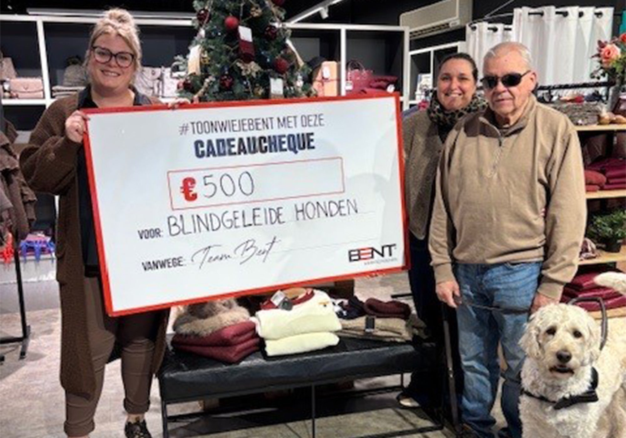 BENT steunt blindgeleide honden