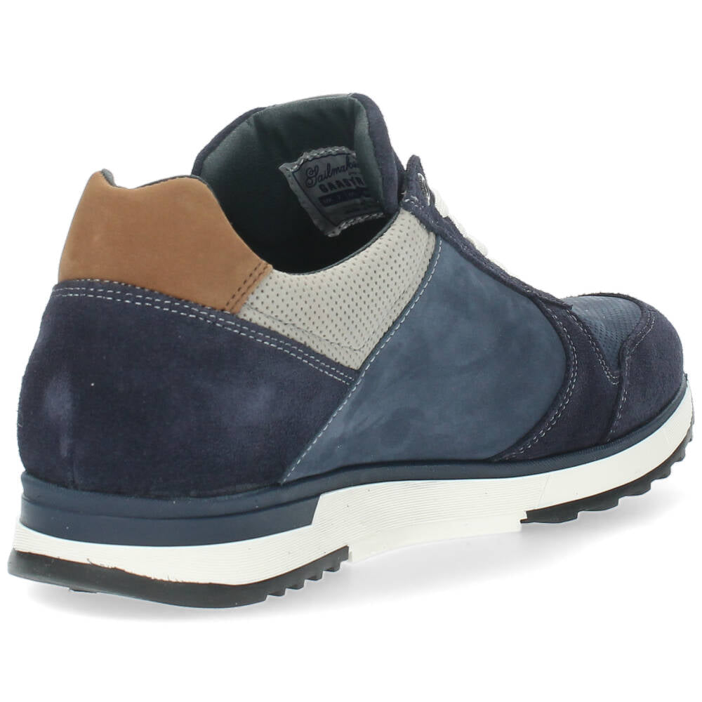 Blauwe veterschoenen