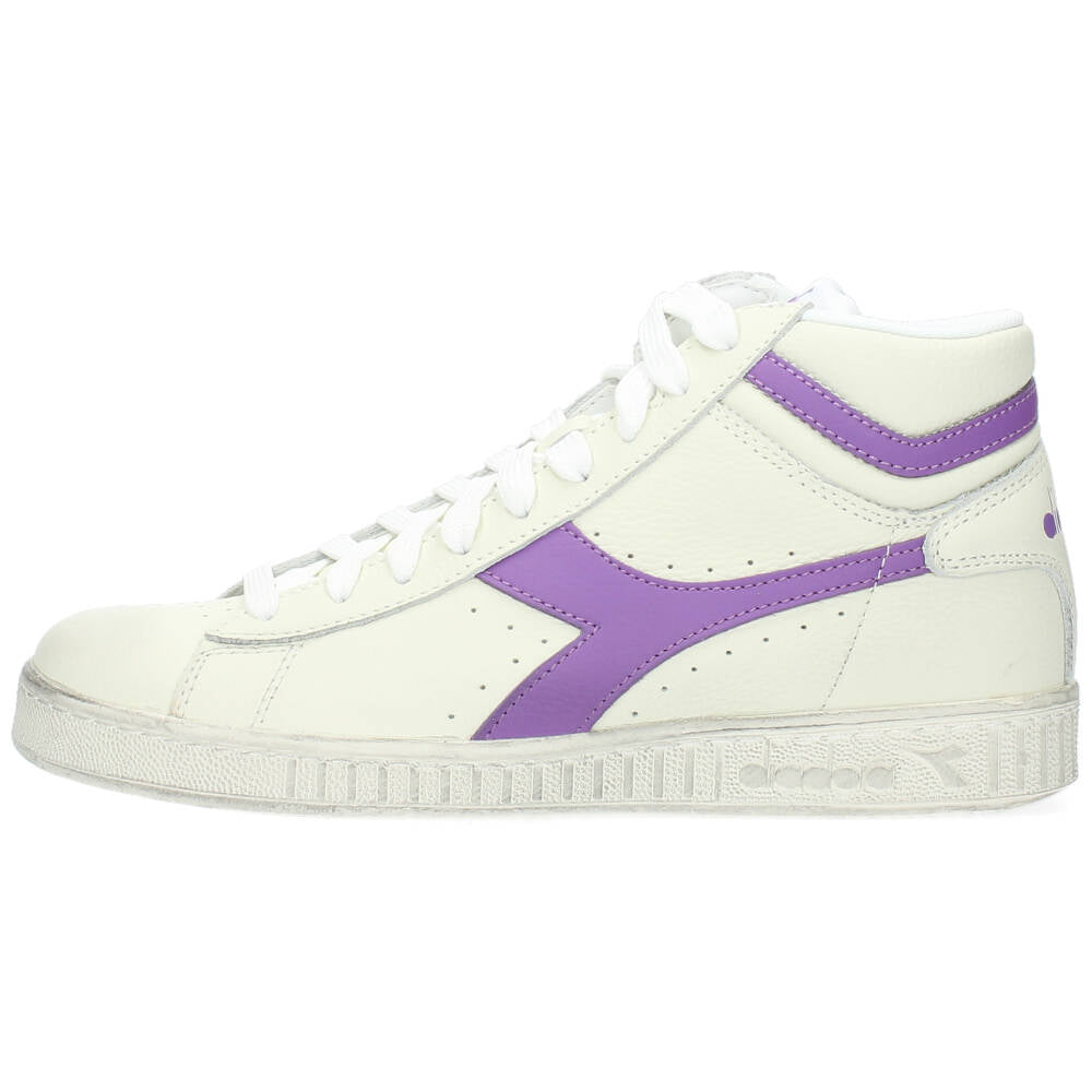 Witte sneakers
