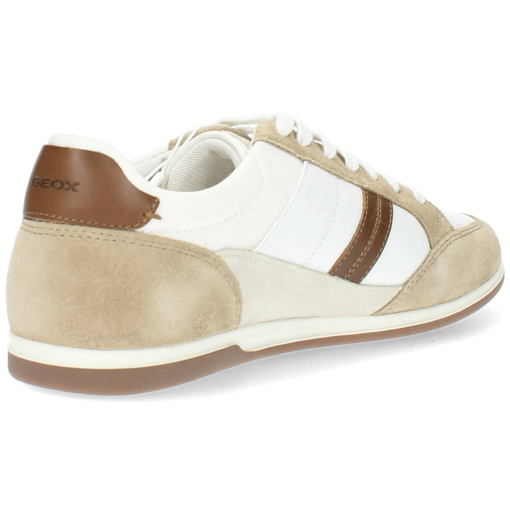 Beige veterschoenen