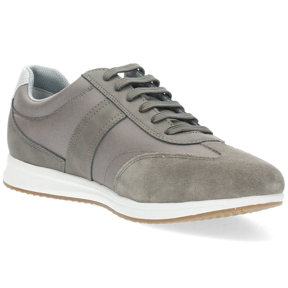 Grijze sneakers