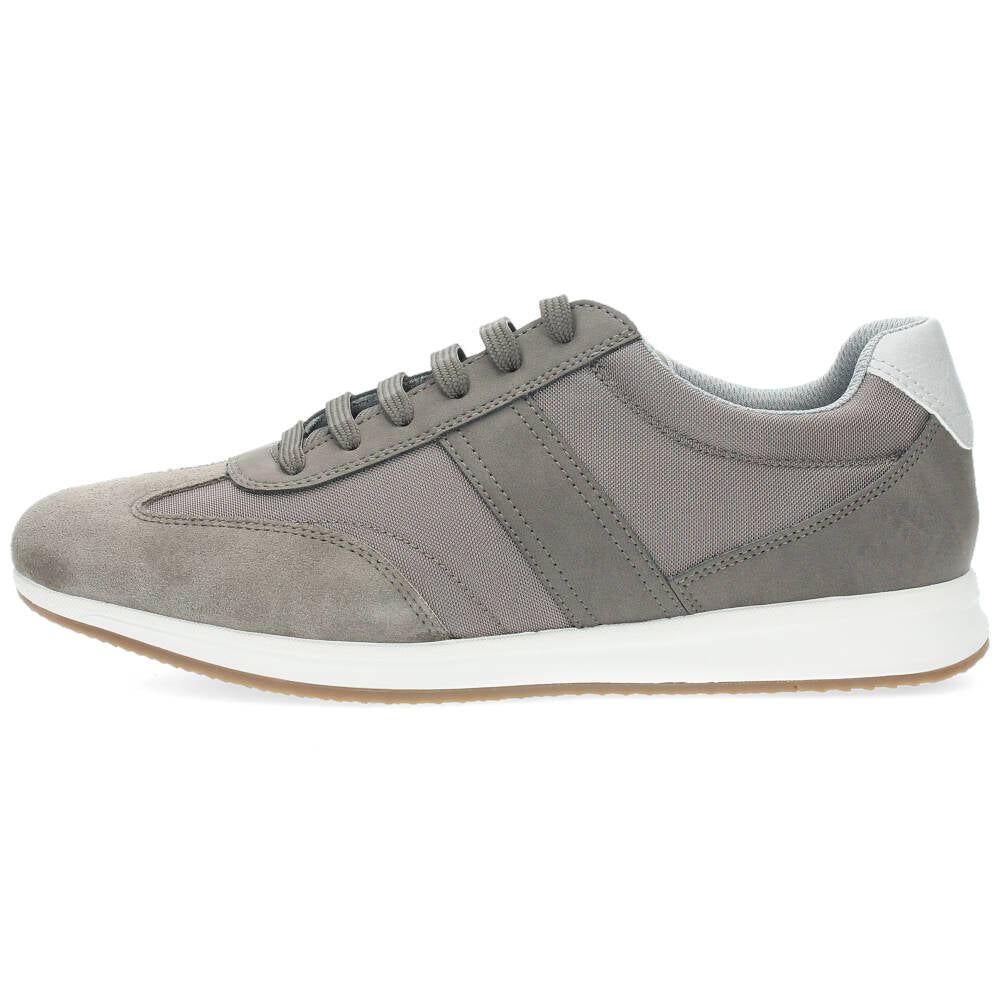 Grijze sneakers