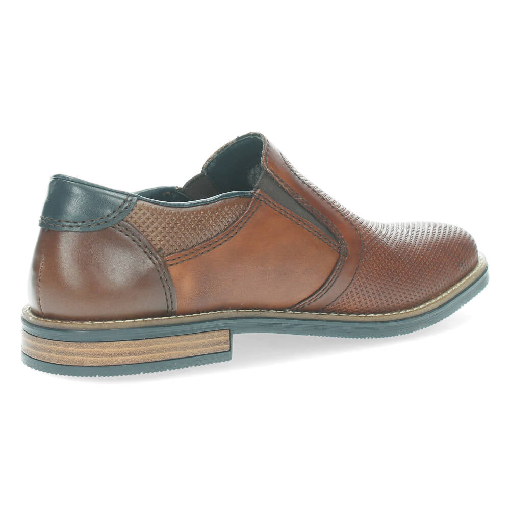 Cognac slip-ons