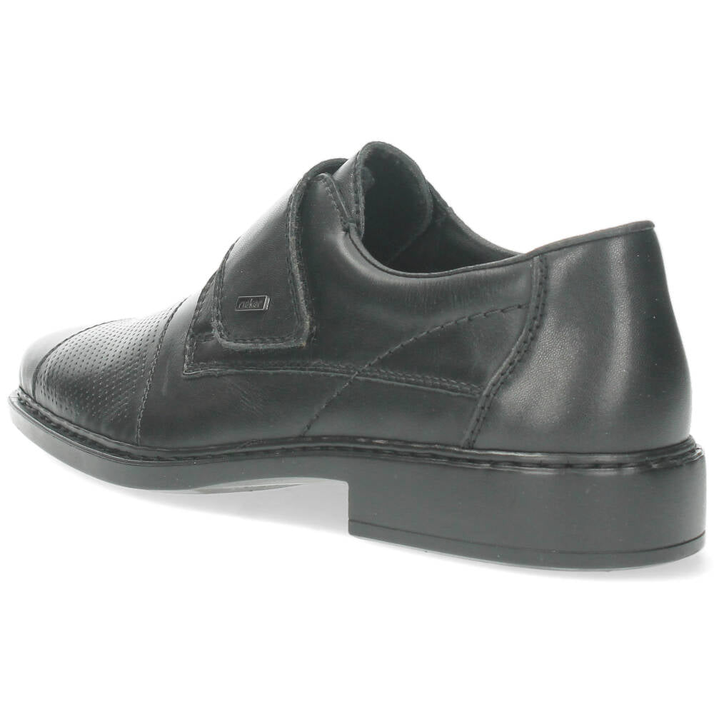 Zwarte slip-ons