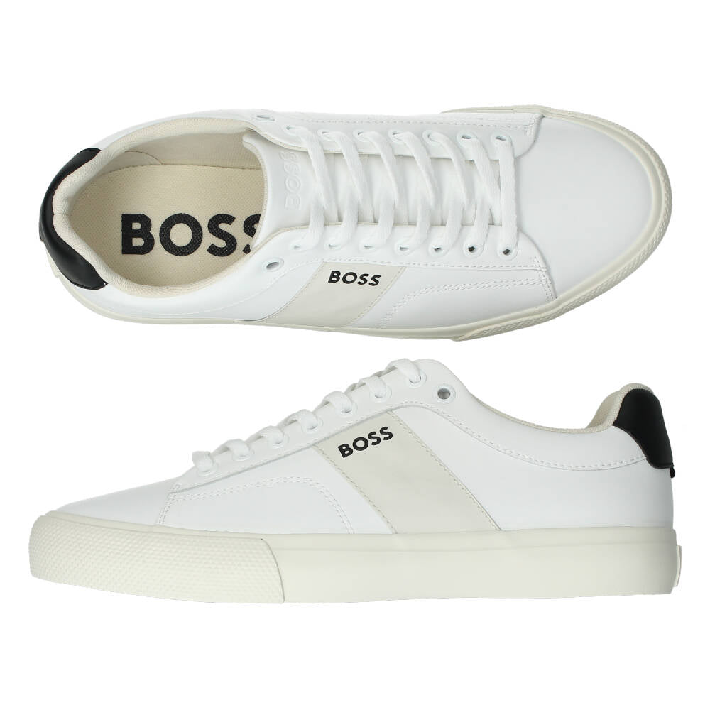 Witte sneakers