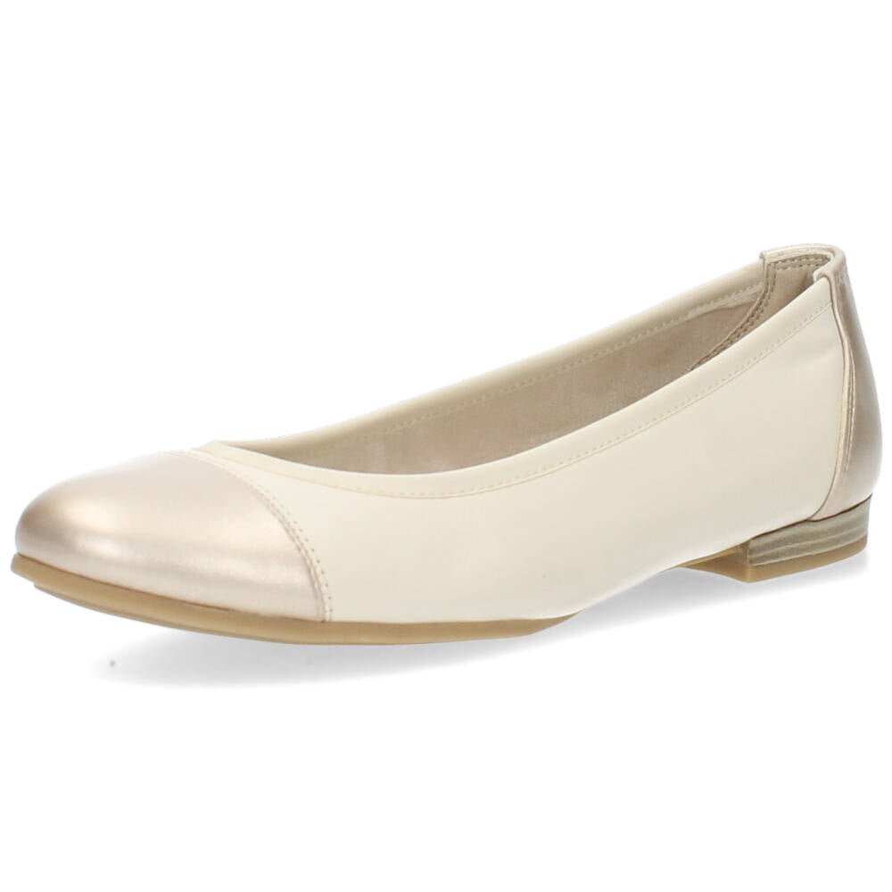 Ivory ballerina's