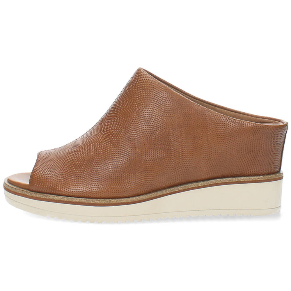 Cognac slippers