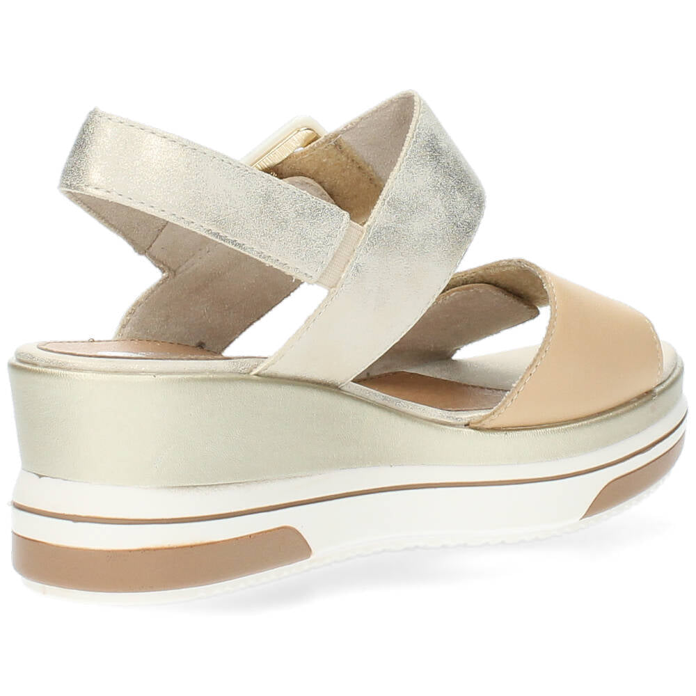 Beige sandalen