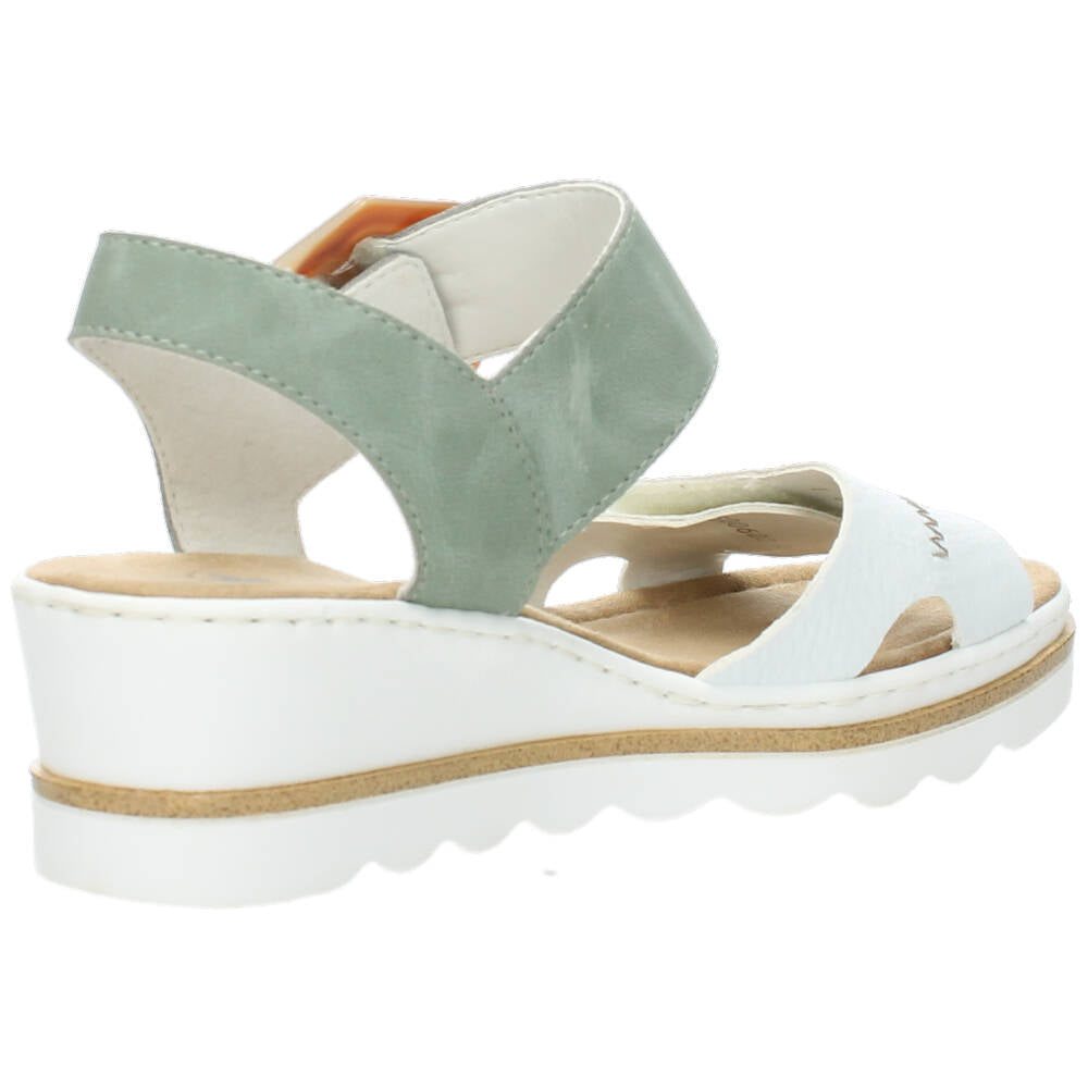 Witte sandalen