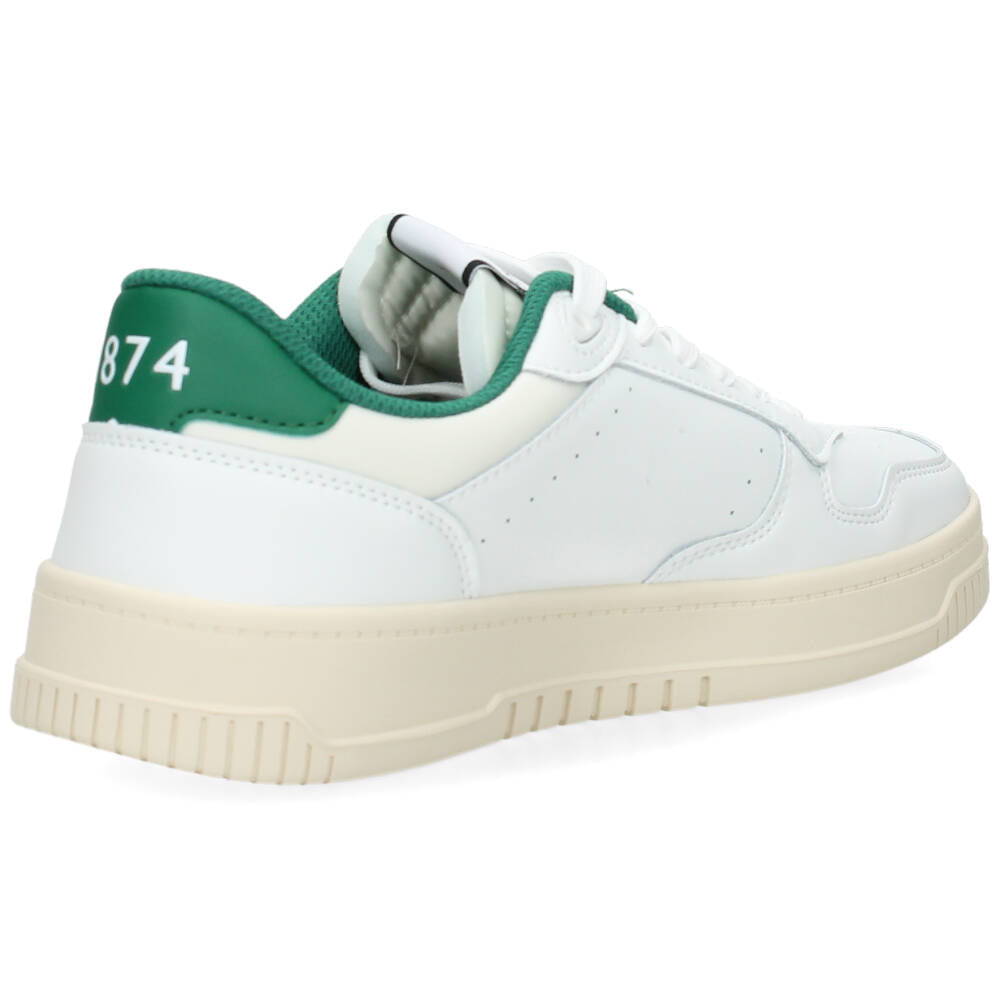 Witte sneakers