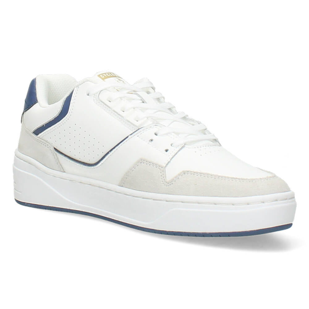 Witte sneakers