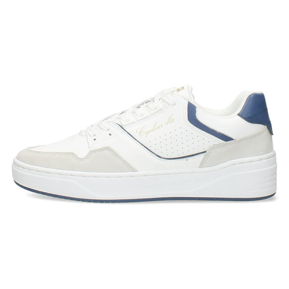 Witte sneakers