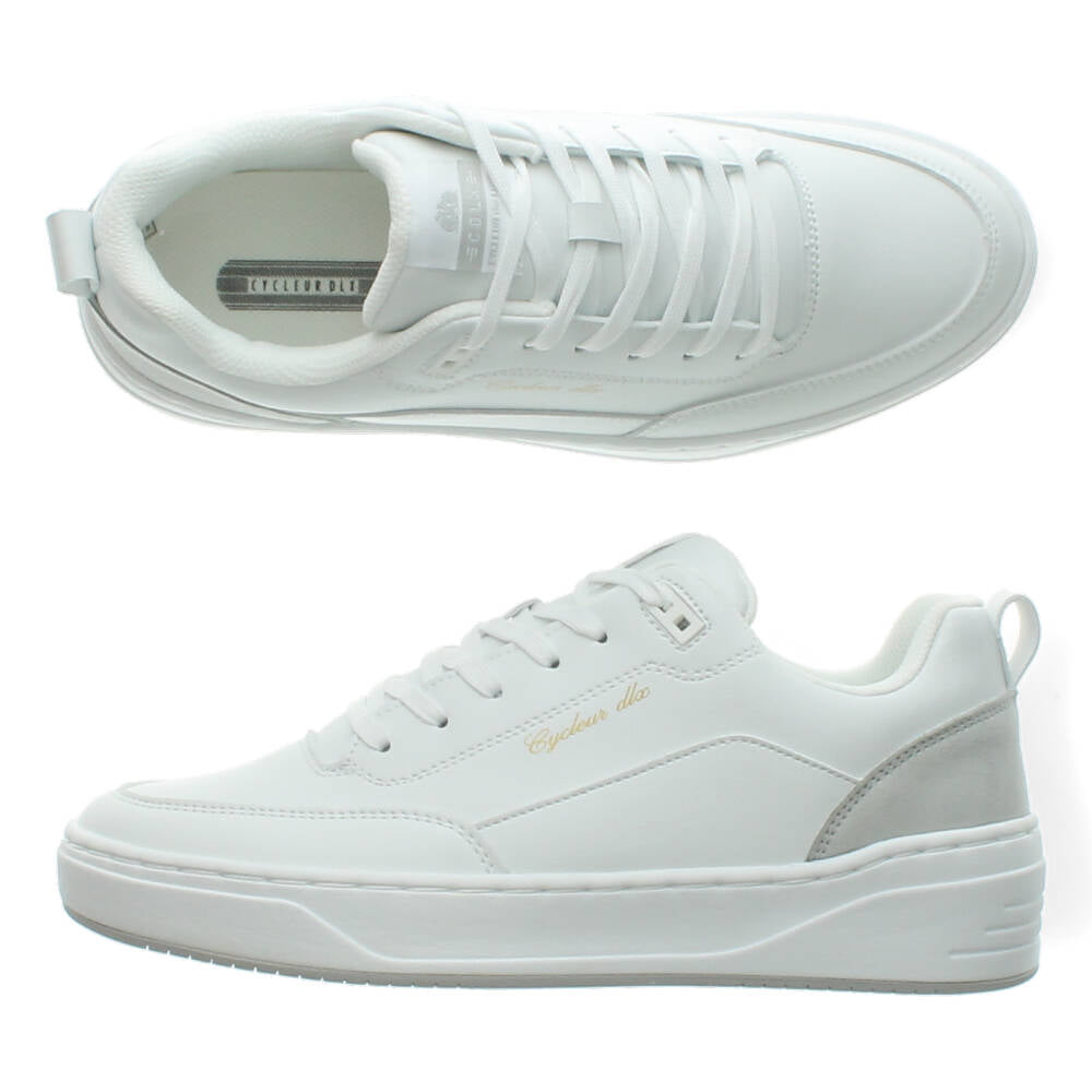 Witte sneakers
