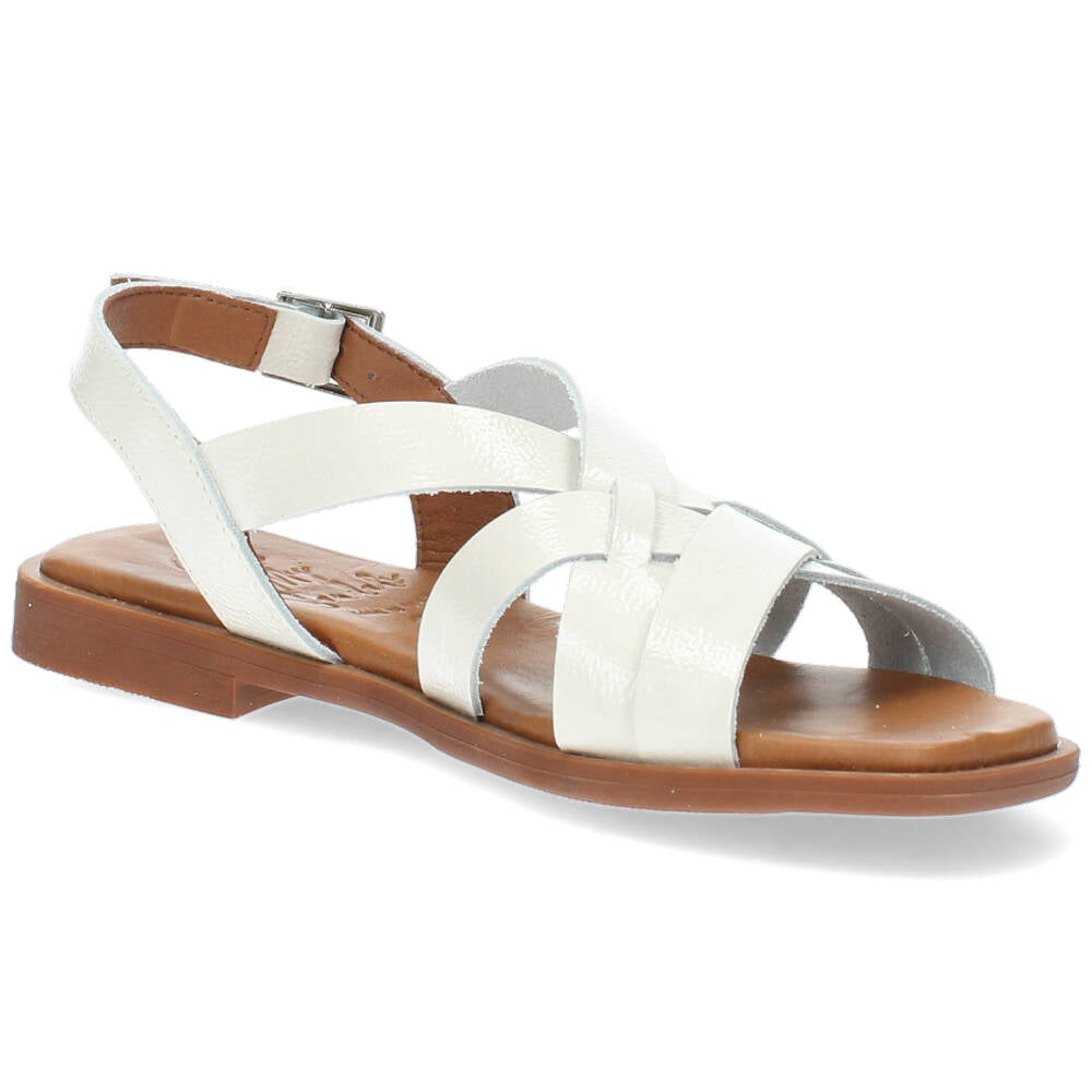 Witte sandalen