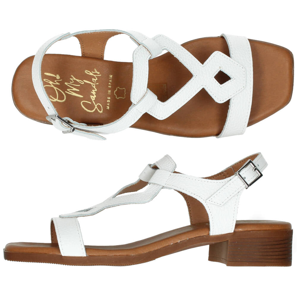 Witte sandalen