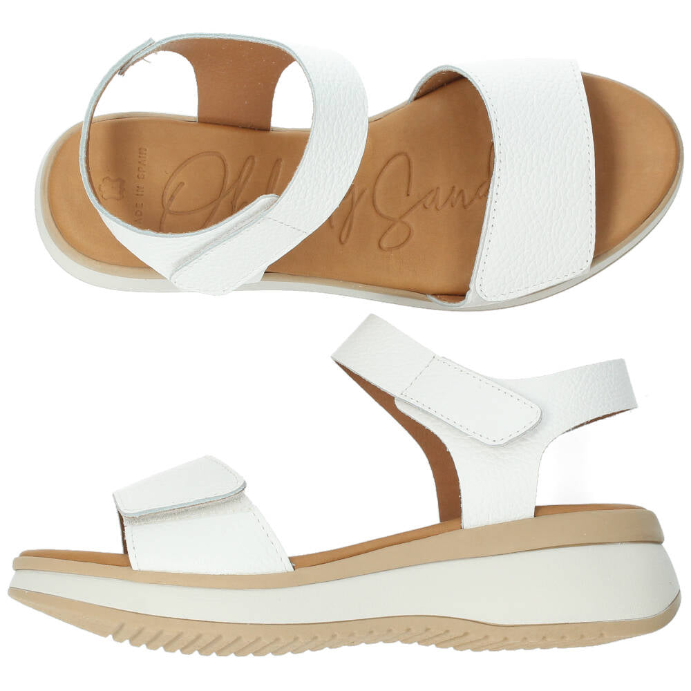 Witte sandalen