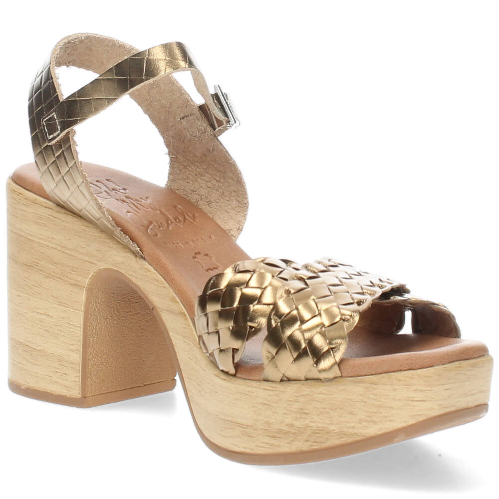 Bronzen sandalen
