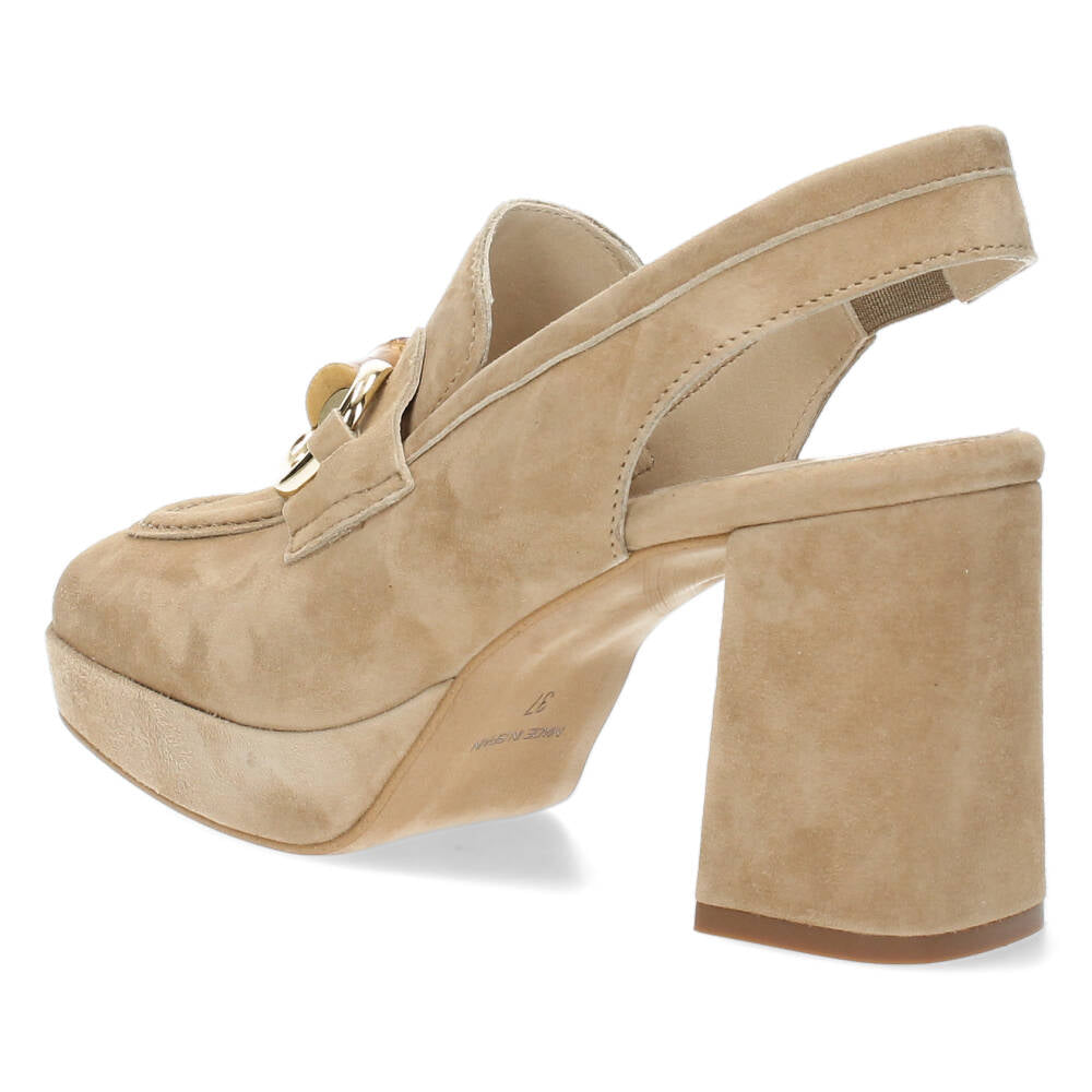Cognac mocassins op hak