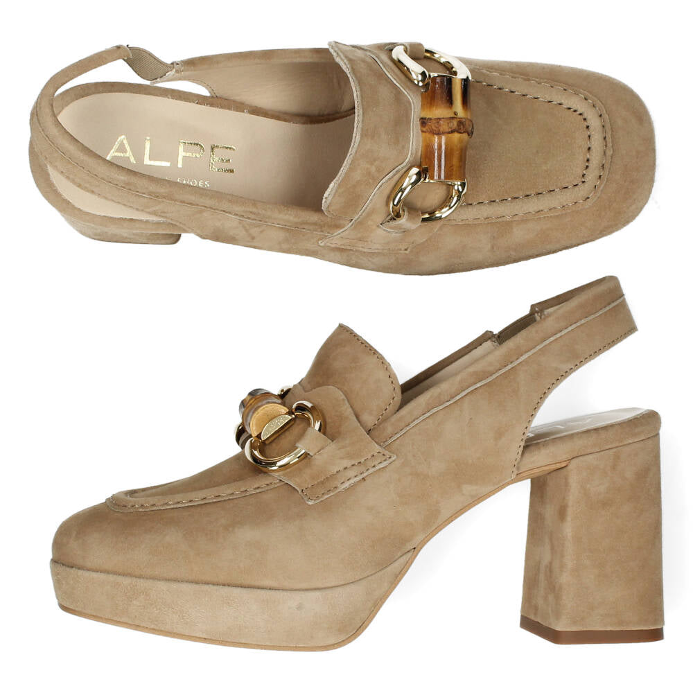 Cognac mocassins op hak