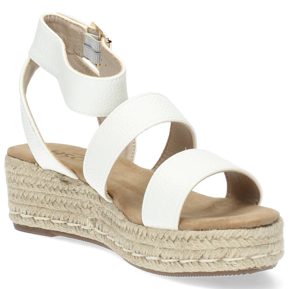 Witte sandalen