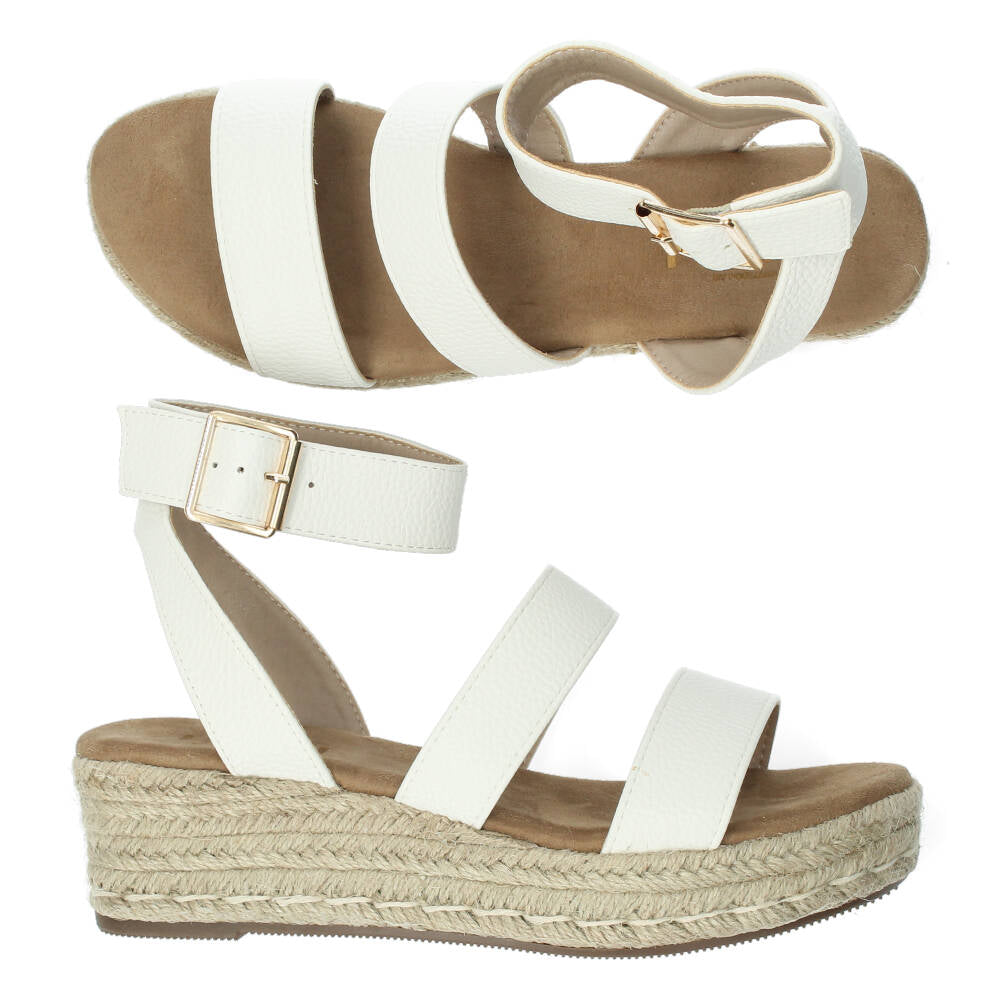 Witte sandalen