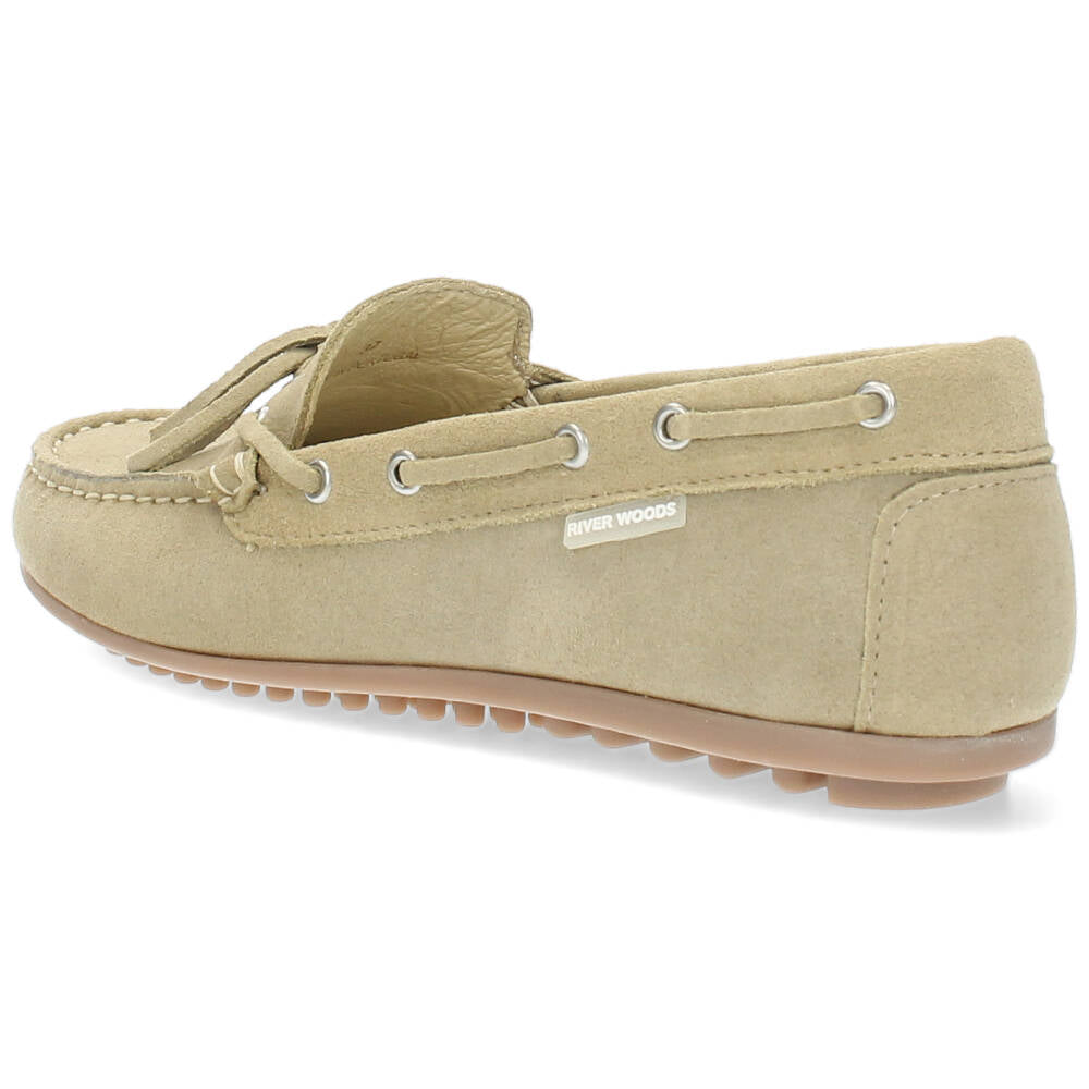 Beige mocassins