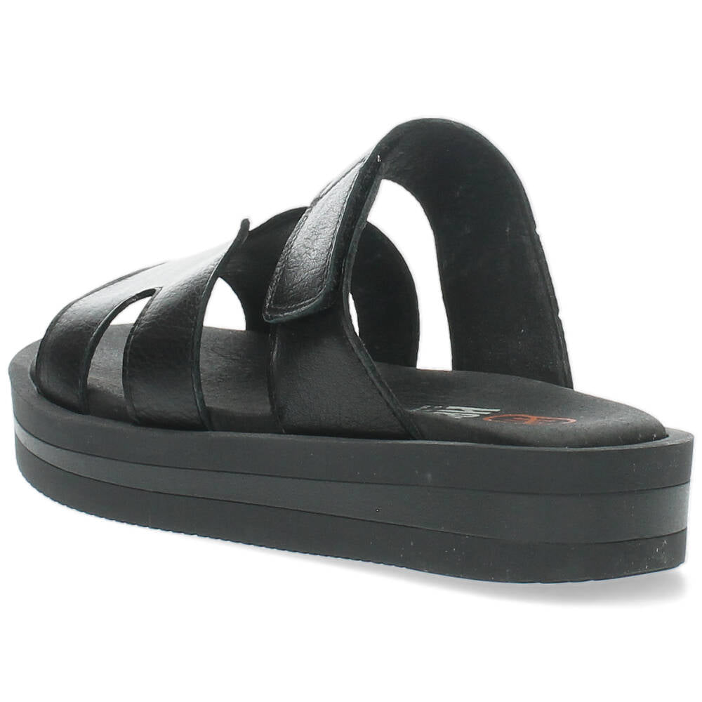Zwarte slippers