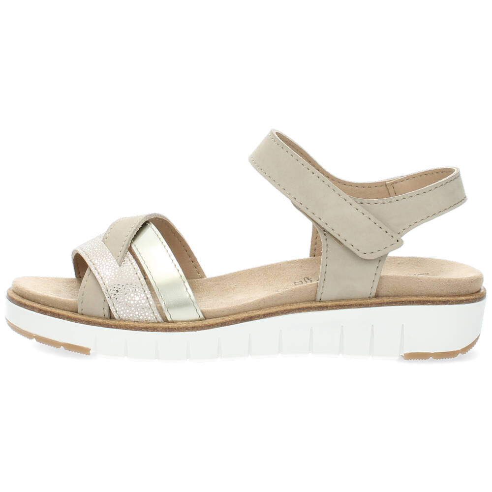 Beige sandalen