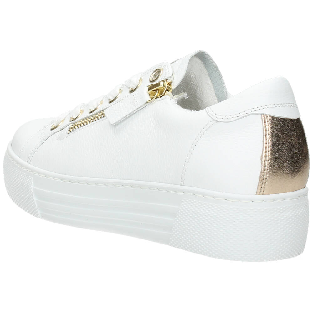 Witte sneakers