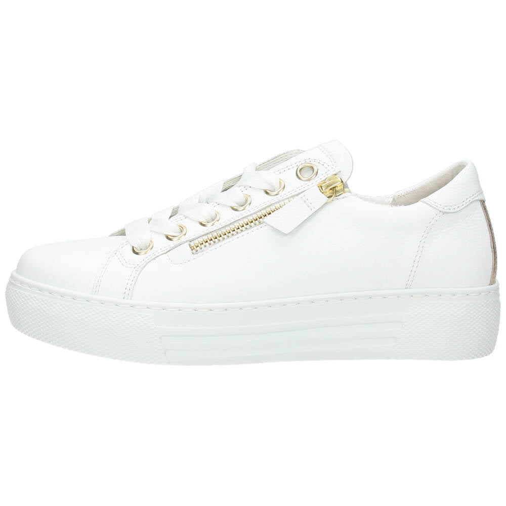 Witte sneakers