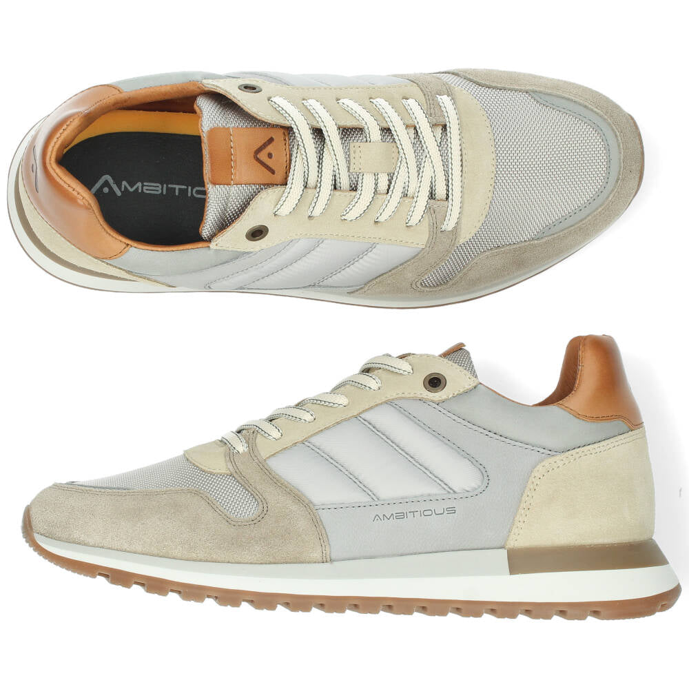 Taupe veterschoenen