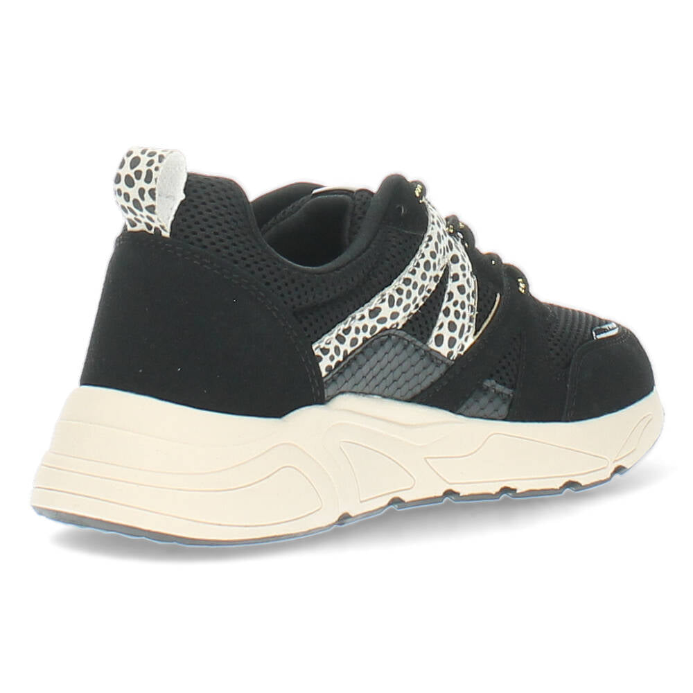 Zwarte sneakers