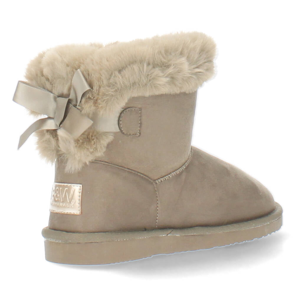 Taupe boots