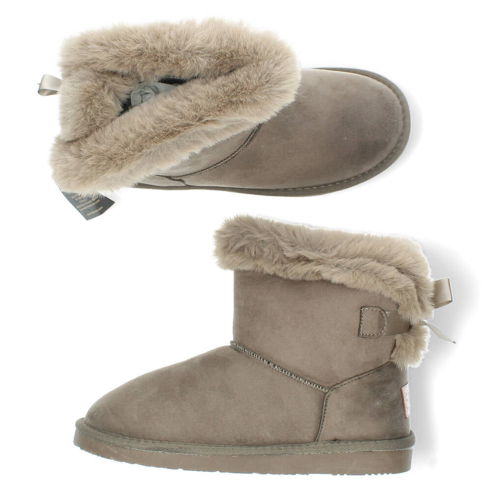 Taupe boots
