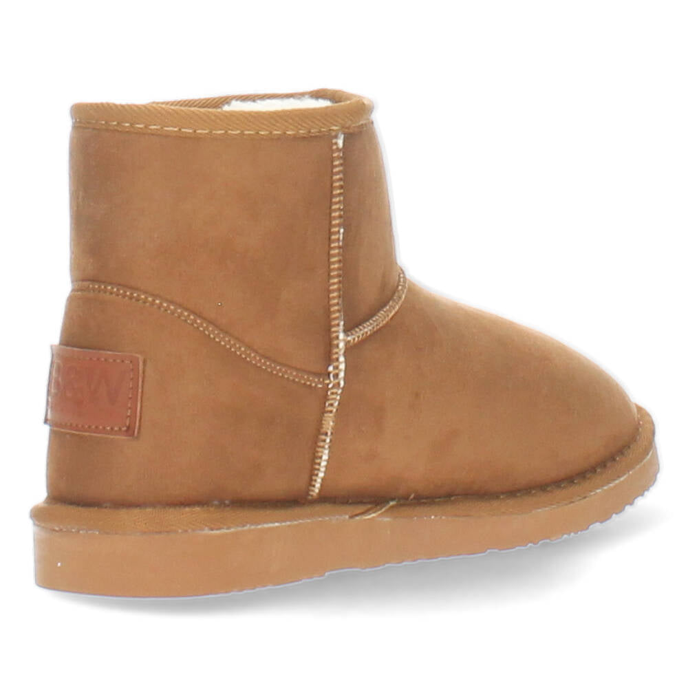 Camel boots