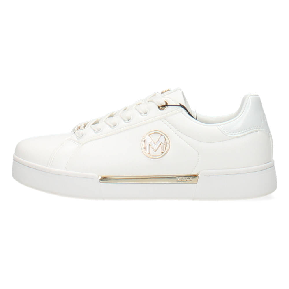Witte sneakers
