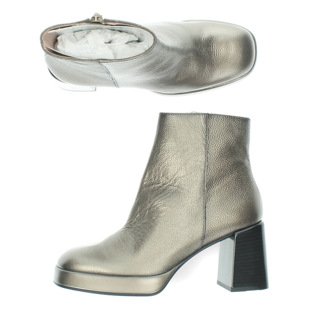 Zilveren enkellaarzen