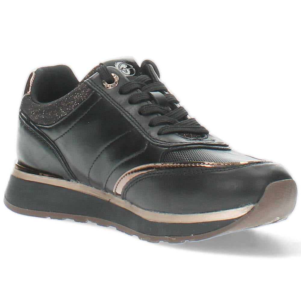 Zwarte sneakers