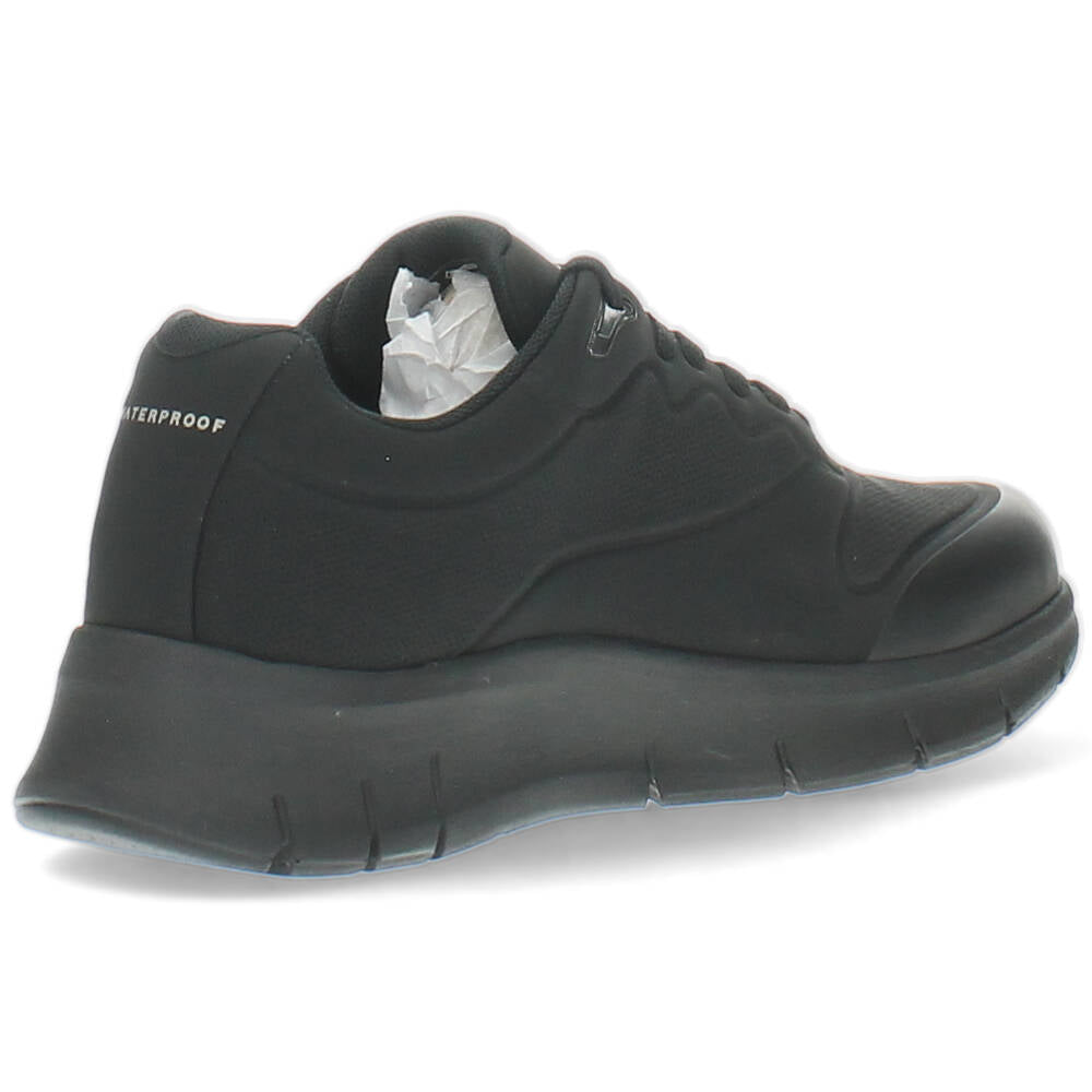 Zwarte sneakers
