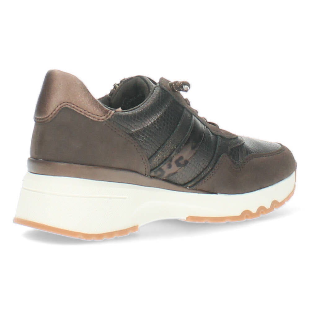 Bruine sneakers