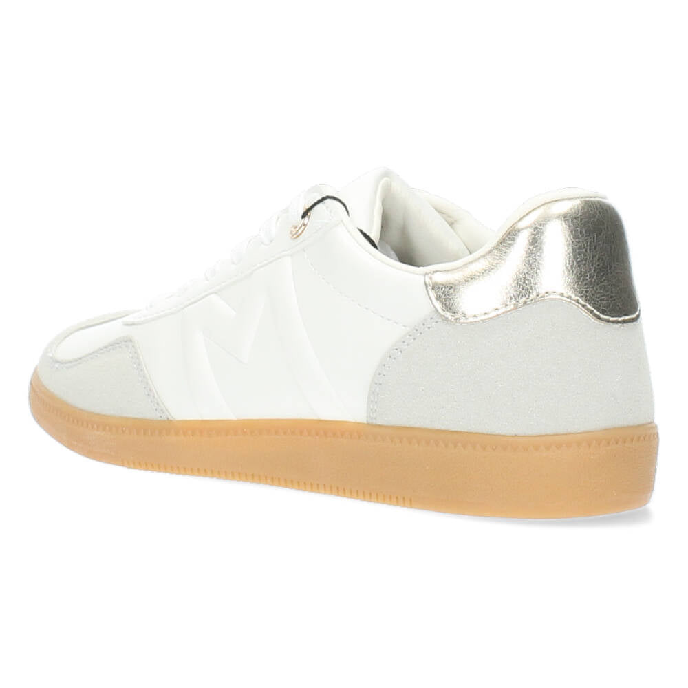 Witte sneakers
