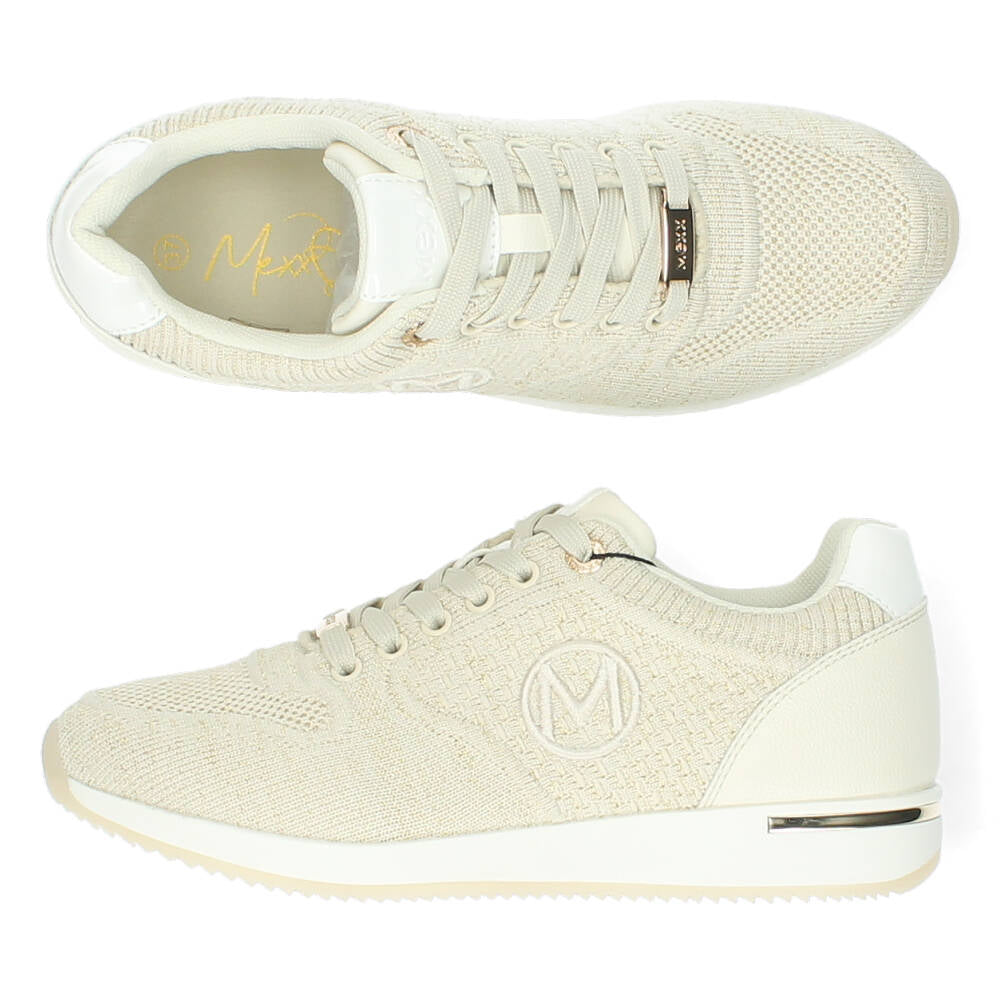 Zandkleurige sneakers