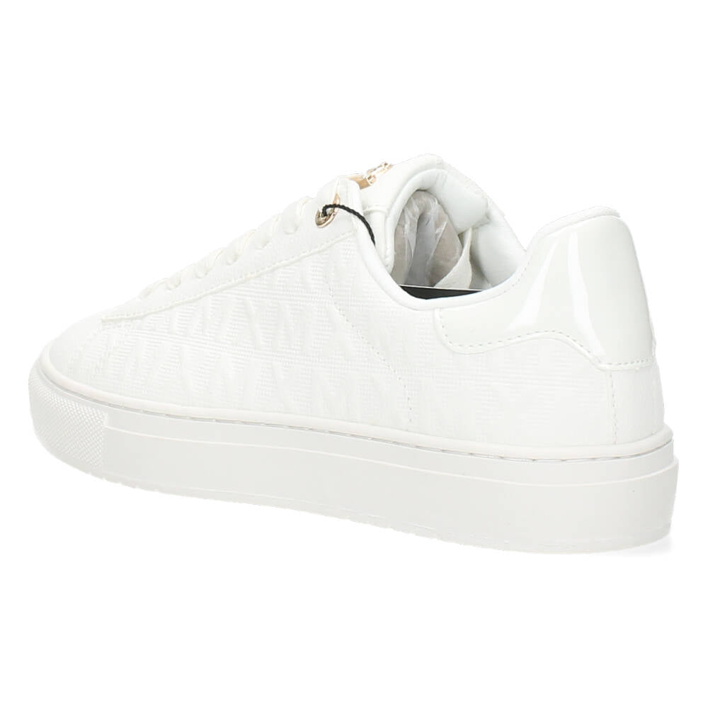 Witte sneakers