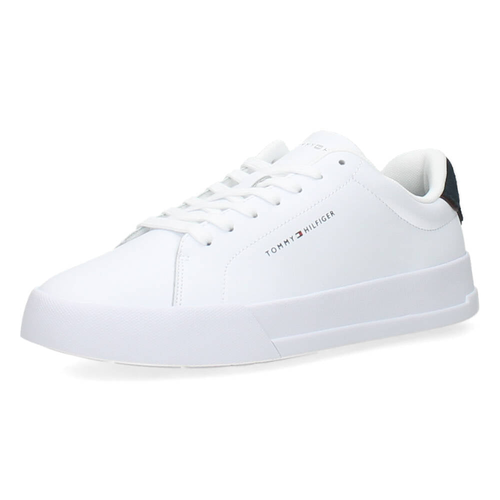 Witte sneakers