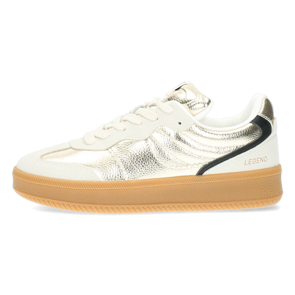 Gouden sneakers