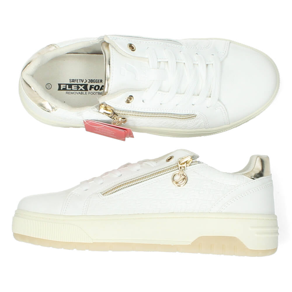 Witte sneakers