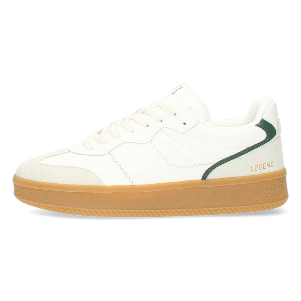 Witte sneakers