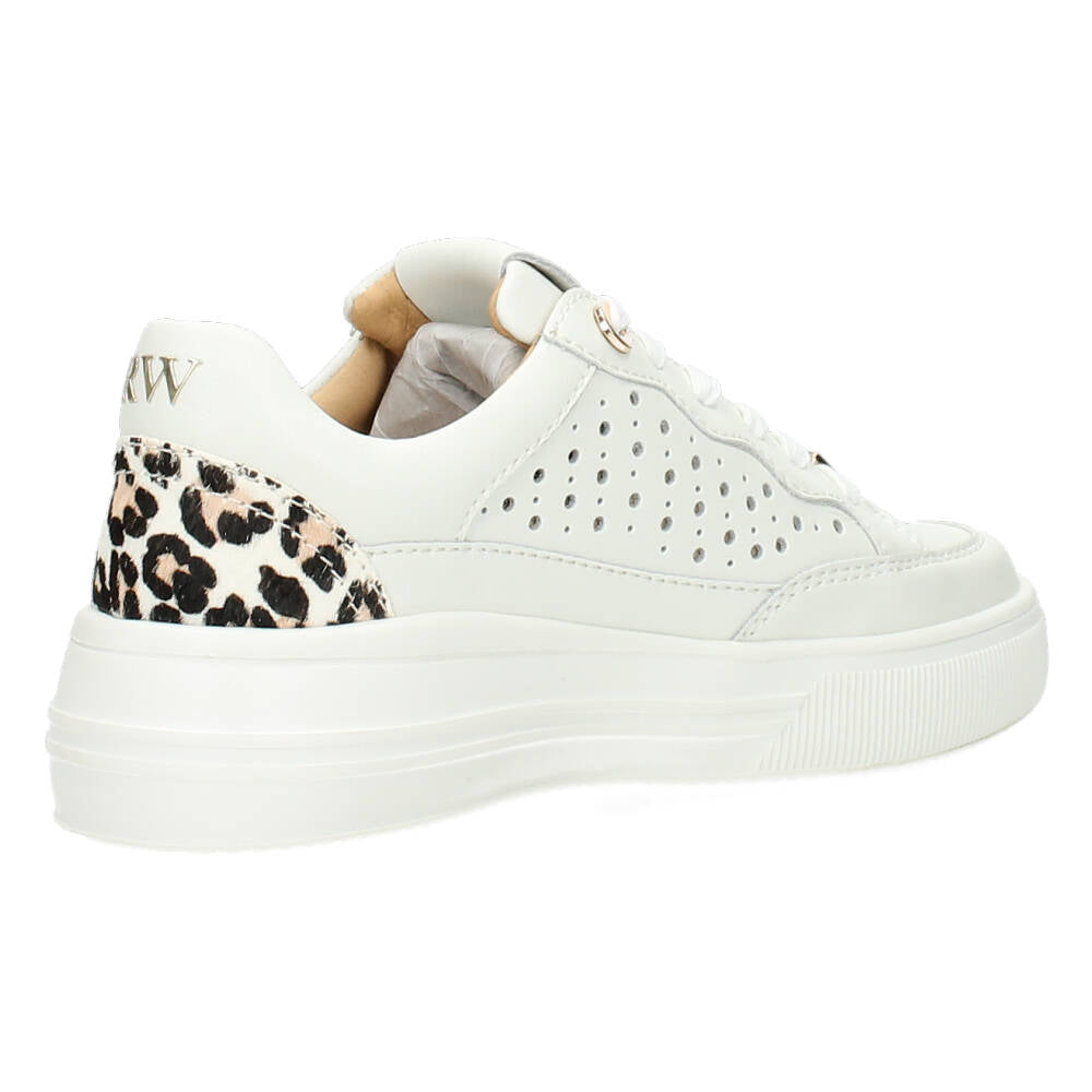 Witte sneakers