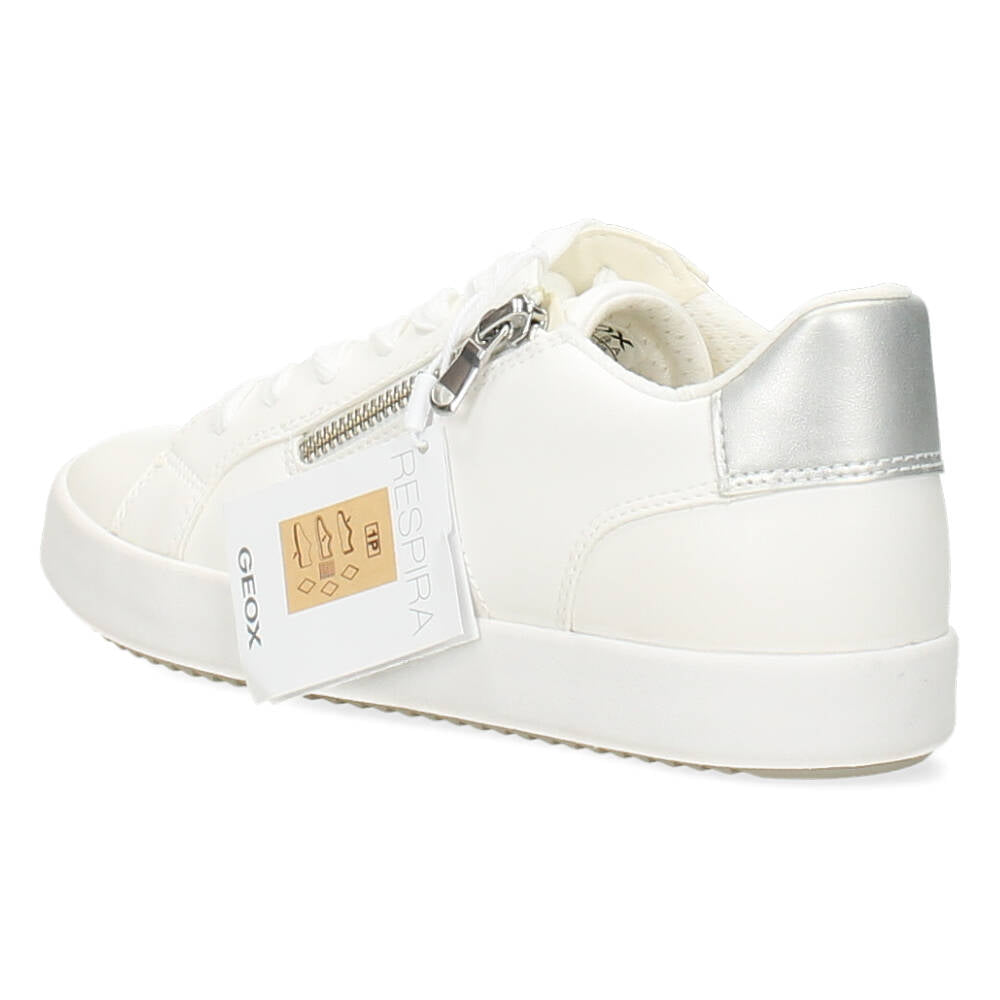 Witte sneakers