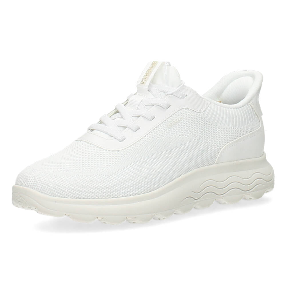 Witte sneakers